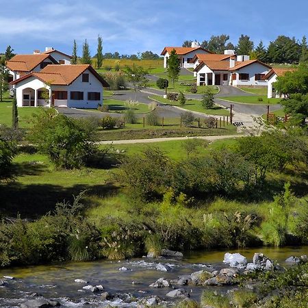 Hôtel Complejo De Cabanas Llatani à Los Reartes Extérieur photo